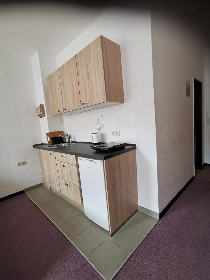 Hotel-Pension Zum Hirsch Hattersheim am Main Dış mekan fotoğraf