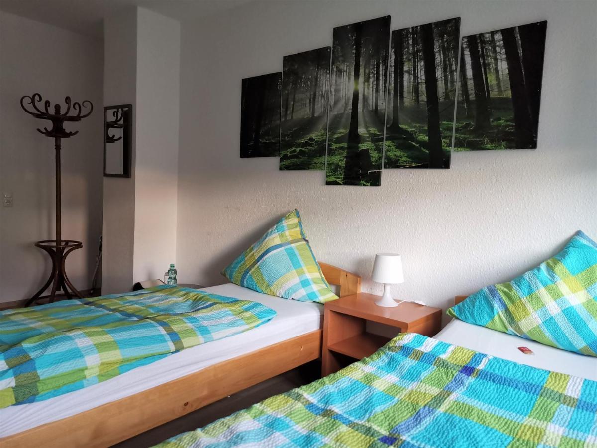 Hotel-Pension Zum Hirsch Hattersheim am Main Dış mekan fotoğraf