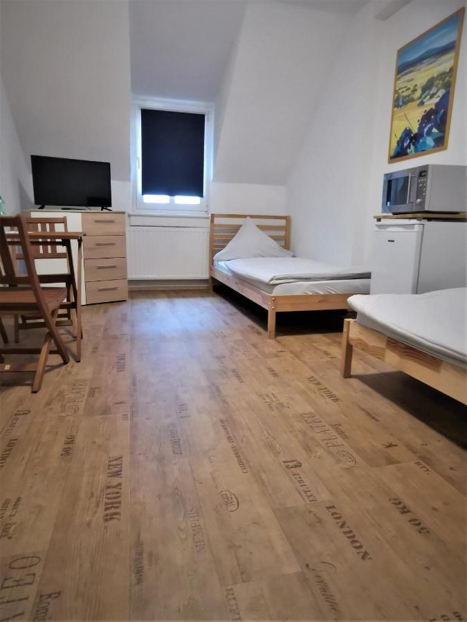 Hotel-Pension Zum Hirsch Hattersheim am Main Dış mekan fotoğraf